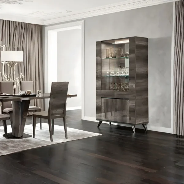 High Gloss Lacquer Medea Dining Room Set