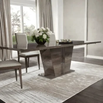 High Gloss Lacquer Medea Dining Room Set