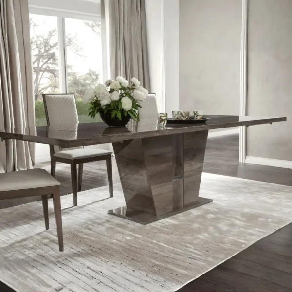 High Gloss Lacquer Medea Dining Room Set