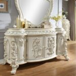 White & Gold Brush Highlights Finish 5PCs California King Bedroom Set HD-1806 By Homey Design Homey Design HD-1806 Collection Mobilia Cleopatra 15 White & Gold Brush Highlights Finish 5PCs California King Bedroom Set HD-1806 By Homey Design 15