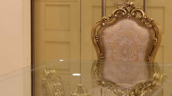 Handmade Palm Gold Dinning Chair 25