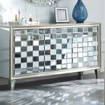 Silver & Mirror Finish California King Bed HD-6001 By Homey Design Homey Design HD-6001 Collection Mobilia Cleopatra 17 Silver & Mirror Finish California King Bed HD-6001 By Homey Design 17