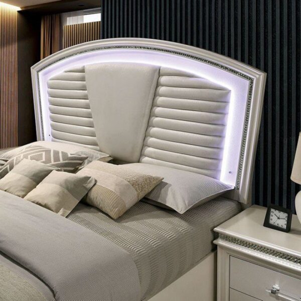 Maddie Bed CM7899  By Furniture of America 14