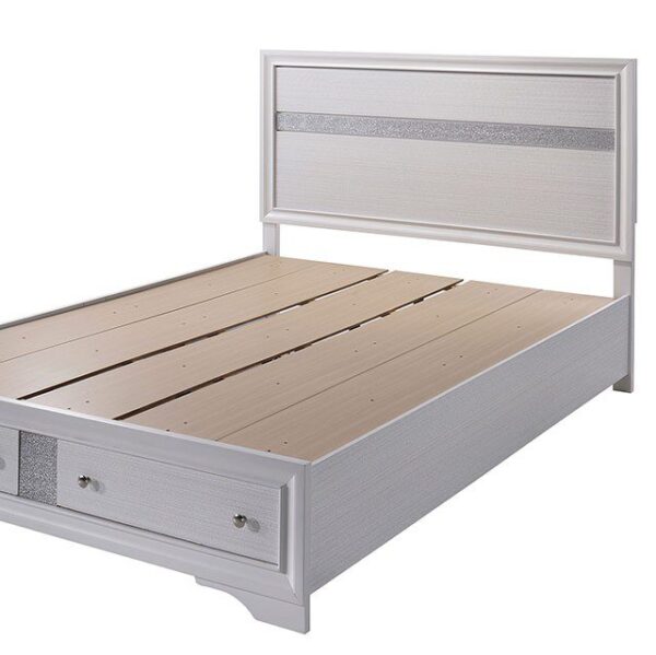 White Chrissy Bed CM7552 By Furniture of America 8