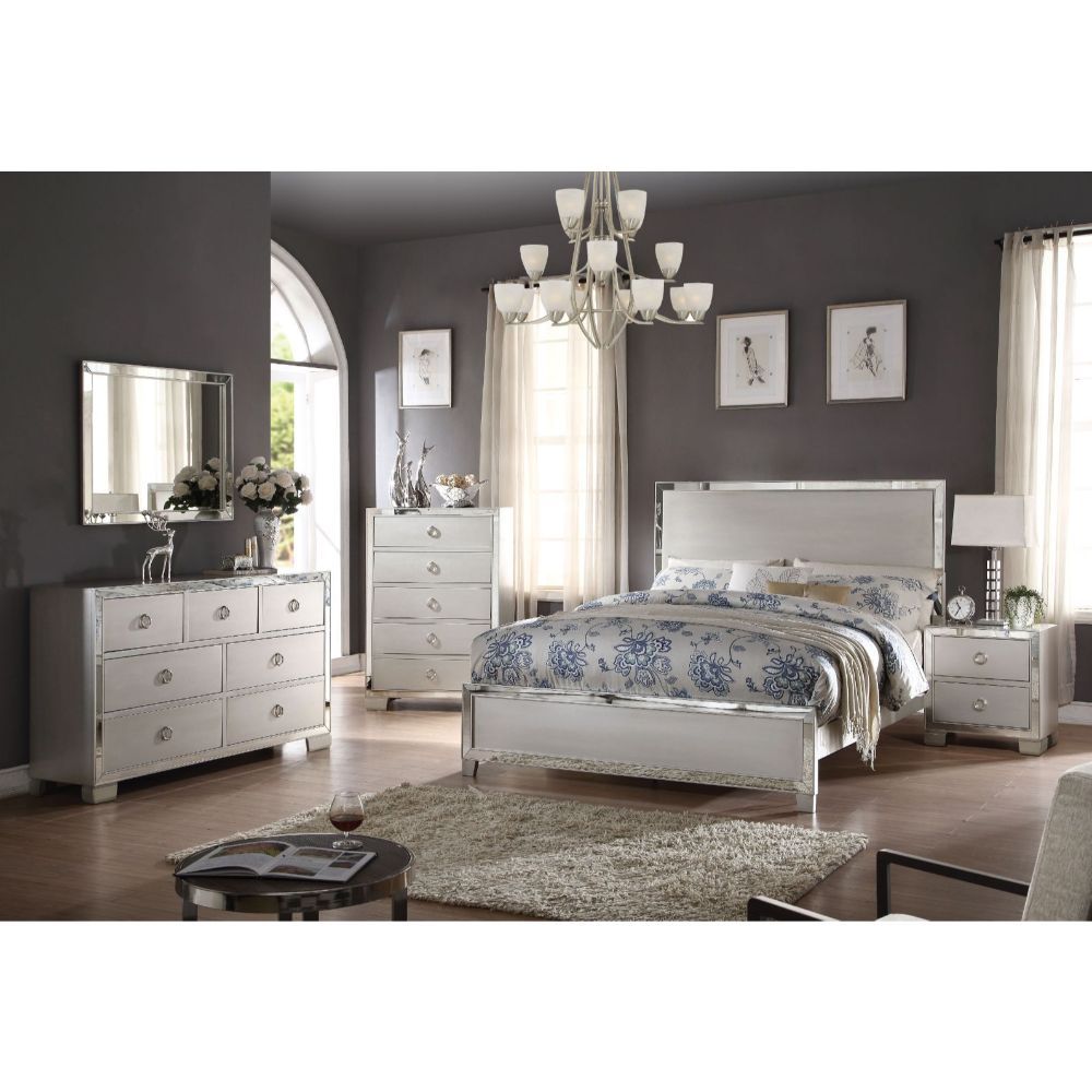 Voeville II Bed by ACME