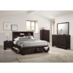 Madison II Bed by ACME Luxury Beds Mobilia Cleopatra 13 Madison II Bed by ACME 13