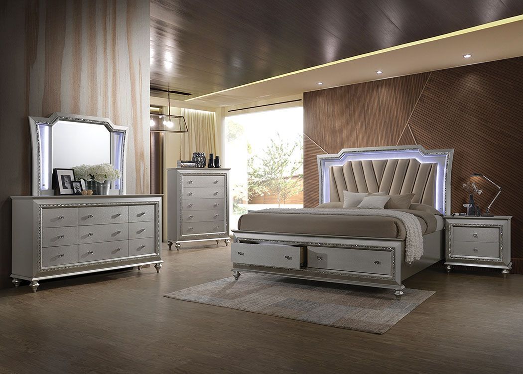 Kaitlyn Bed by ACME