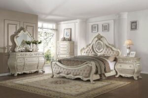 Ragenardus Bed By Acme | Mobilia Cleopatra Ragenardus Bed by ACME