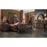 Versailles Tufted Bed by ACME 11