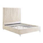 Edzia Bed by ACME Luxury Beds Mobilia Cleopatra 19 Edzia Bed by ACME 19