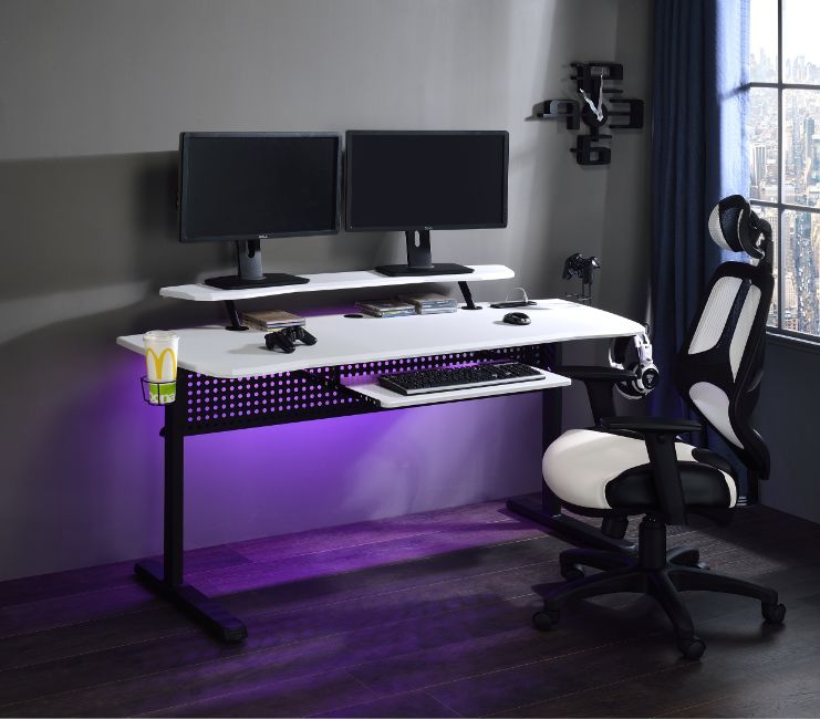 Vildre Gaming Table by ACME