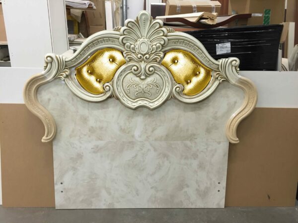 Leonardo H/B 48′ Upholstered 4