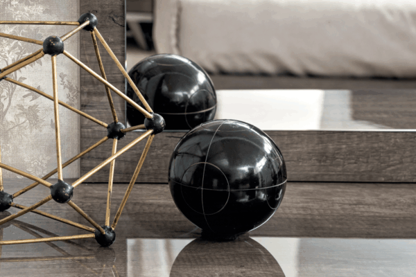 High Gloss Lacquer Medea Bedroom Set p11048 By ESF Furniture - Image 9