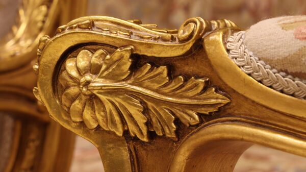 MC-7 natural beige Rococo sofa set . 21
