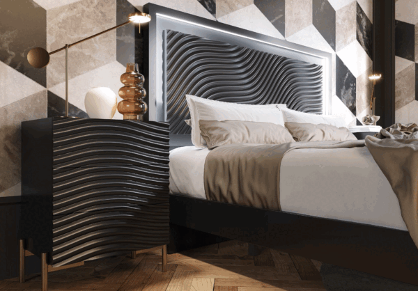 Bedrooms-QS-and-KS_MX68_nightstand