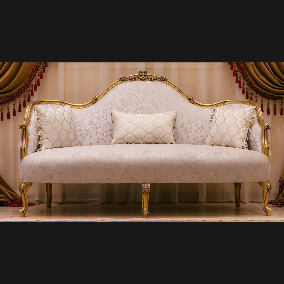 Handmade Vodka Pearl Loveseat