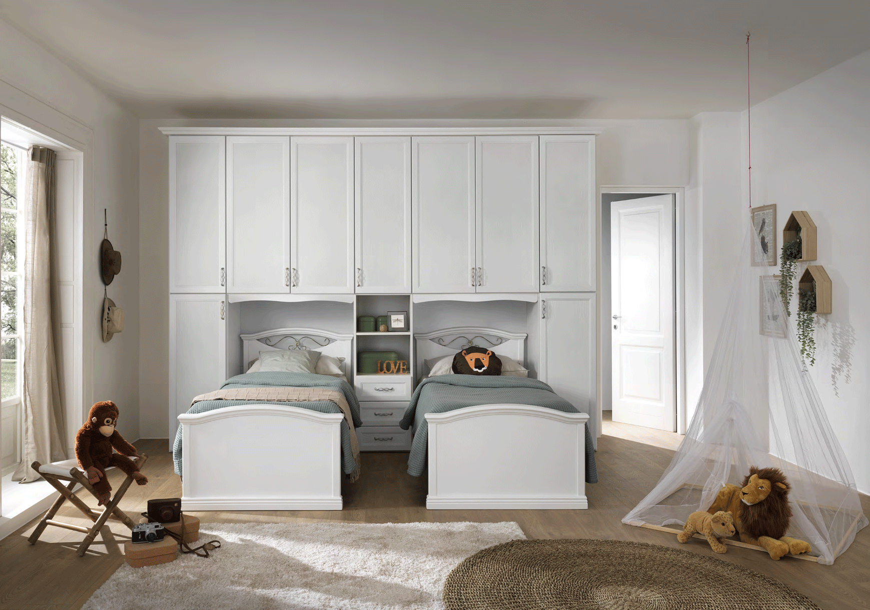 AF14 Bedroom Set p12760 By ESF Furniture