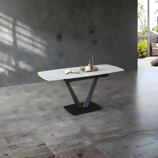 109 Dining Table with 2107 Chairs