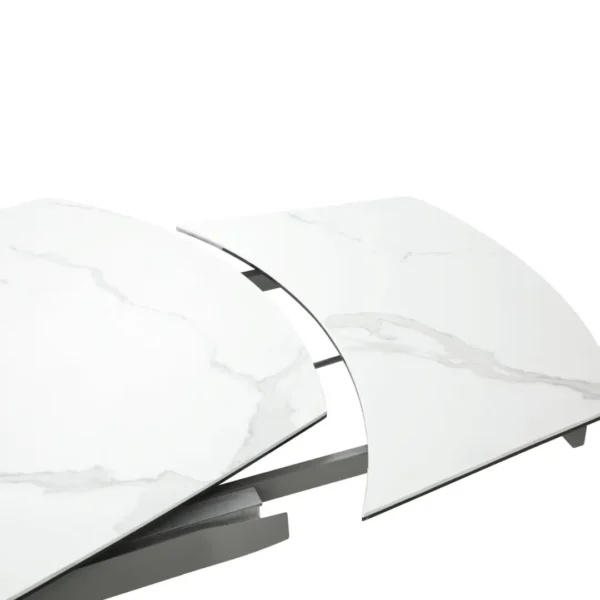 Mat, Shiny 9035 Table with 1254 Chairs and 3012 Buffet