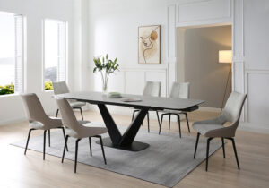 9189 Table With 1239 Swivel Beige Chairs P12712 By Esf Furniture | Mobilia Cleopatra 9189 Table with 1239 swivel beige chairs p12712 By ESF Furniture