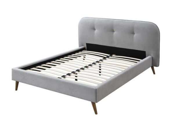 Graves Bed by ACME 7