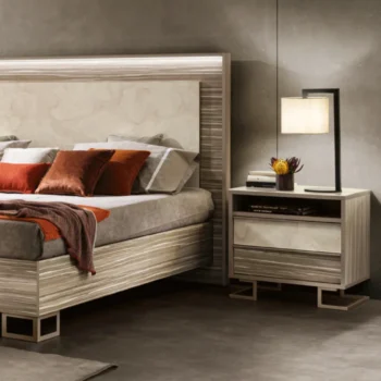 High Gloss Lacquer Luce Nightstand