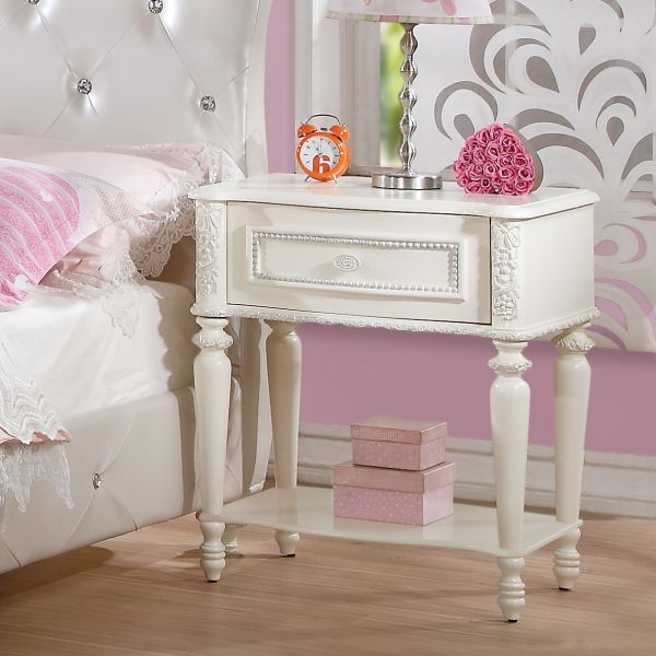 Ivory Dorothy Nightstand W/1 Drawer BD02267 By ACME