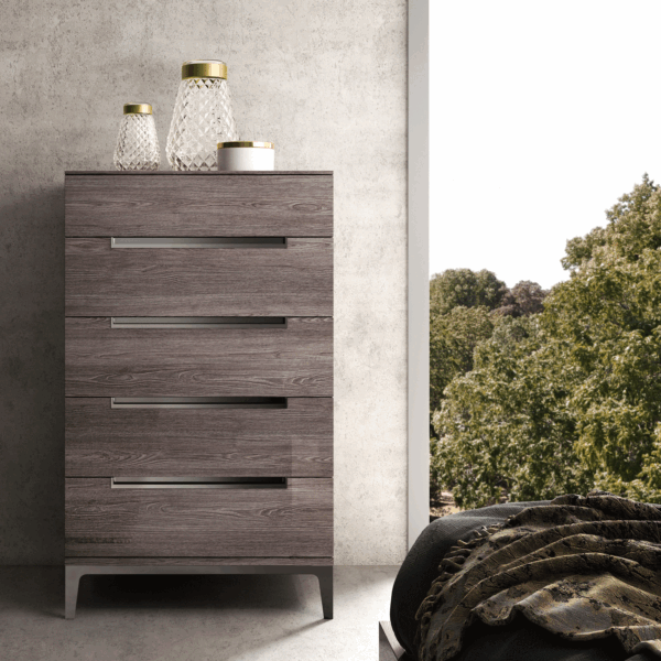 Viola Chest 4