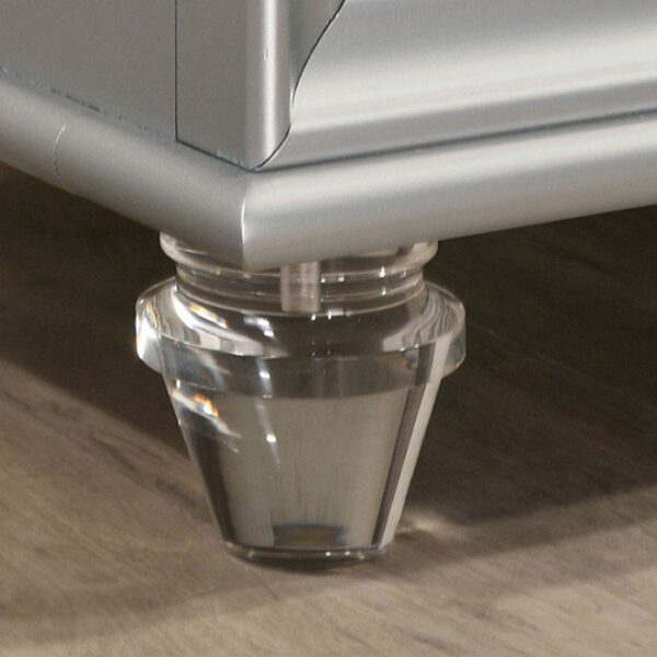 MADDIE MIRROR CM7899SV-M By Furniture of America. 16