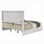 Esther Bed with LED in White Finish by ACME Luxury Beds Mobilia Cleopatra 13 Esther Bed with LED in White Finish by ACME 13