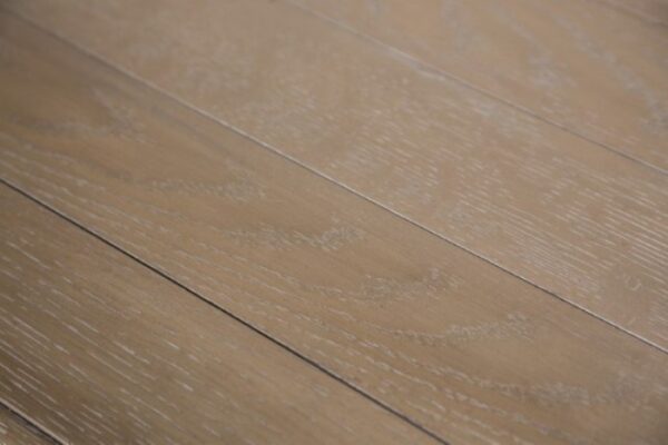 Chesapeake Dining Table FM39000AK-T – Light White-Wash Modern Farmhouse Elegance