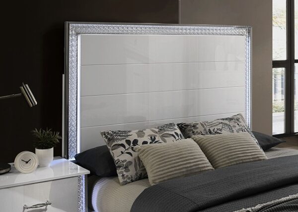 Hazeline White Wooden Bed By Furniture Of America - Image 3