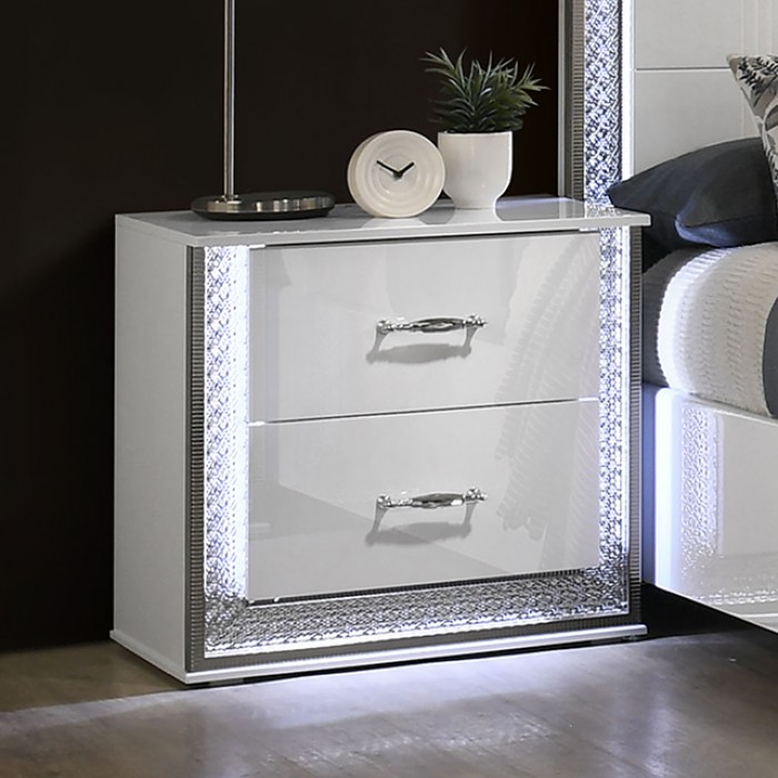 Hazeline White Nightstand By Furniture Of America | Mobilia Cleopatra 3 Hazeline White Nightstand By Furniture Of America