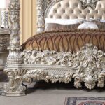 Luxury Eastern King Bed HD-1811 By Homey Design - Image 4