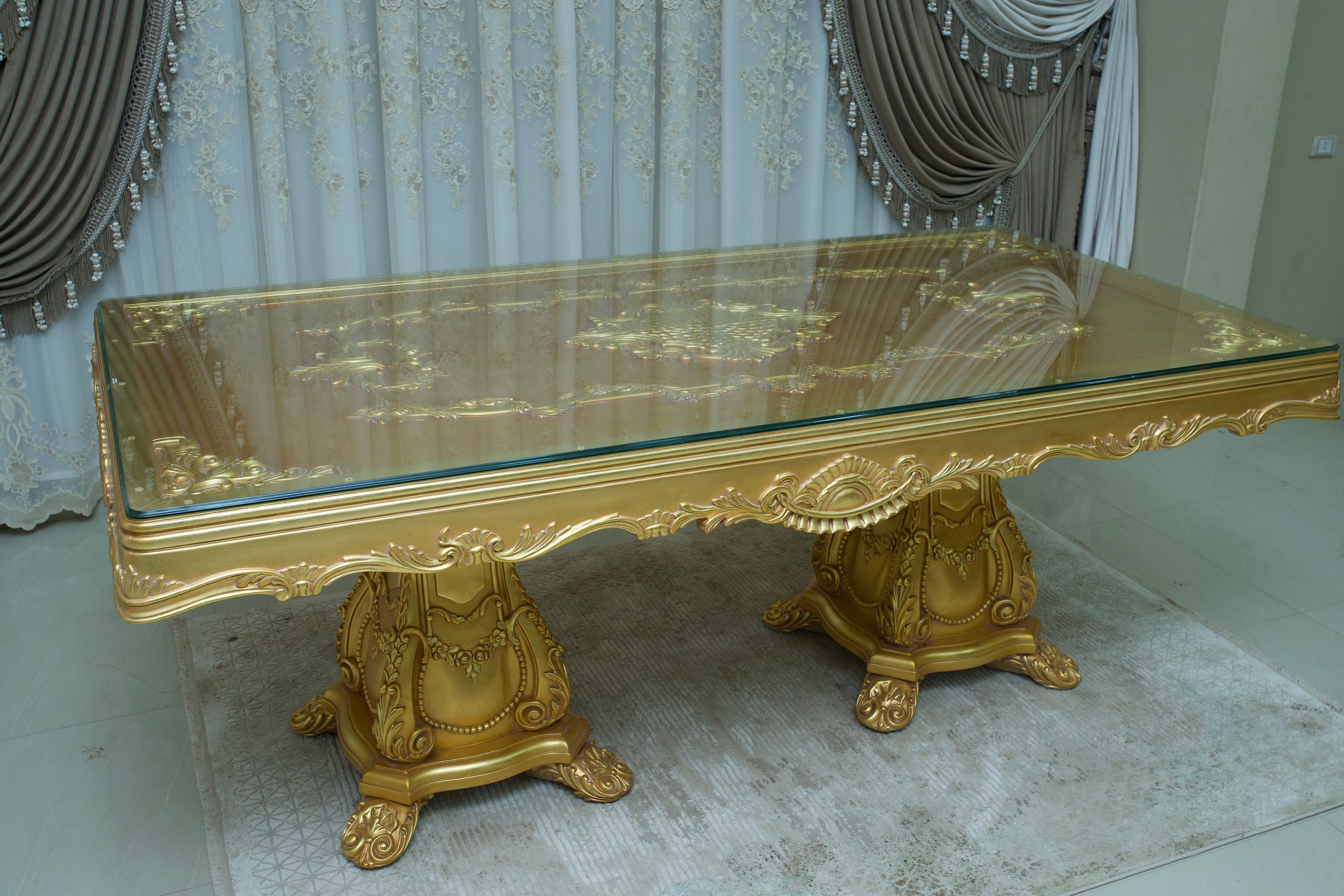 Handmade Gold Violet Dining Table | Mobilia Cleopatra 3 Handmade Gold Violet Dining Table - Image 1